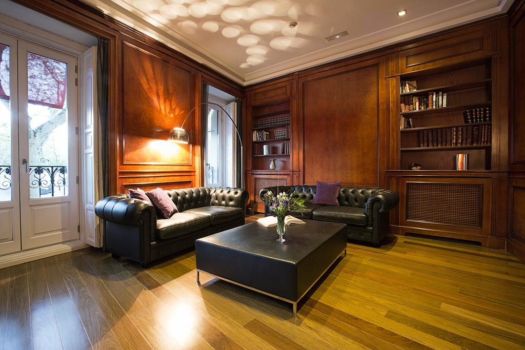 Hotel Hospes Puerta de Alcalá Madrid Esterno foto The library at the Embassy of the Republic of Korea in London