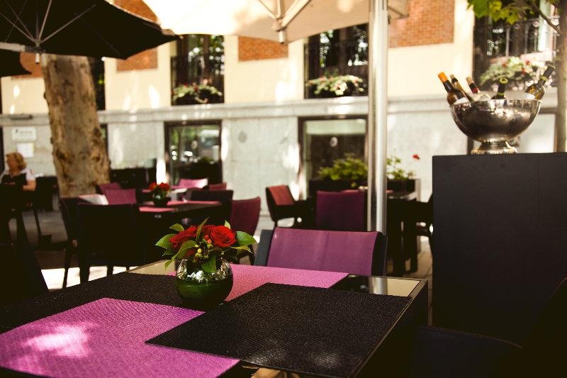 Hotel Hospes Puerta de Alcalá Madrid Esterno foto Restaurant